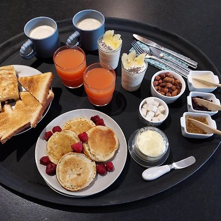 Aux Matins Du Bonheur Daire Surzur Dış mekan fotoğraf